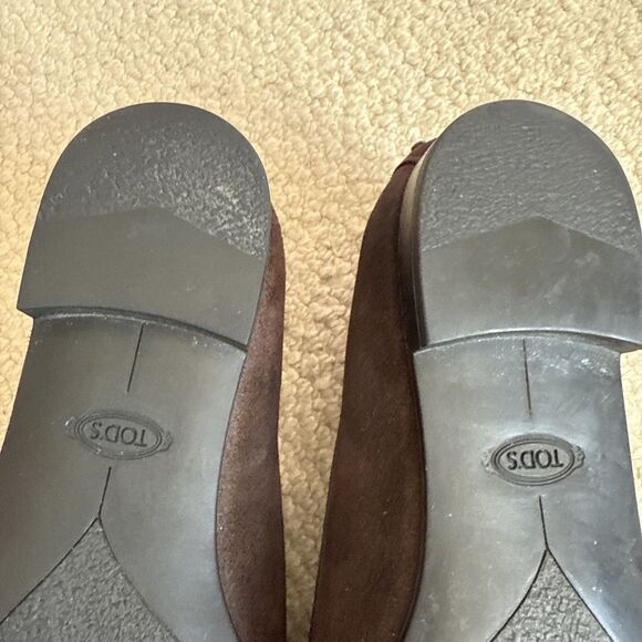 Tod's Suede Gommino Loafer Brown Italy | Women's EU 35/US 5.0 - Picture 8 of 12